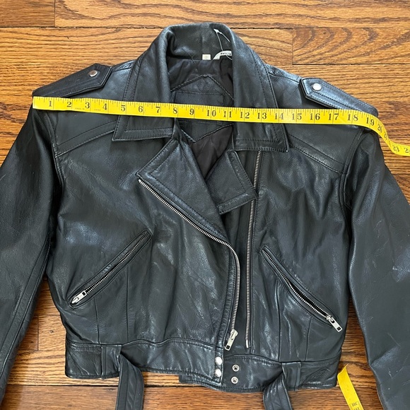 Black Vintage Leather Women's Jacket Medium - Picture 2 of 5